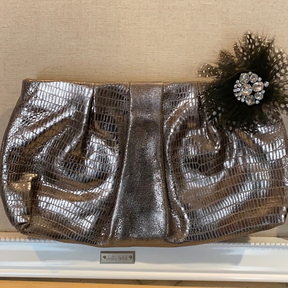 Stella and Dot purse beautiful metallic clutch - Picture 2 of 5